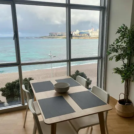 Acogedor Con Vistas Al Mar. A Coruna
